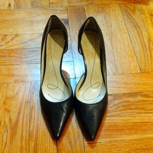Anne Klein black heel